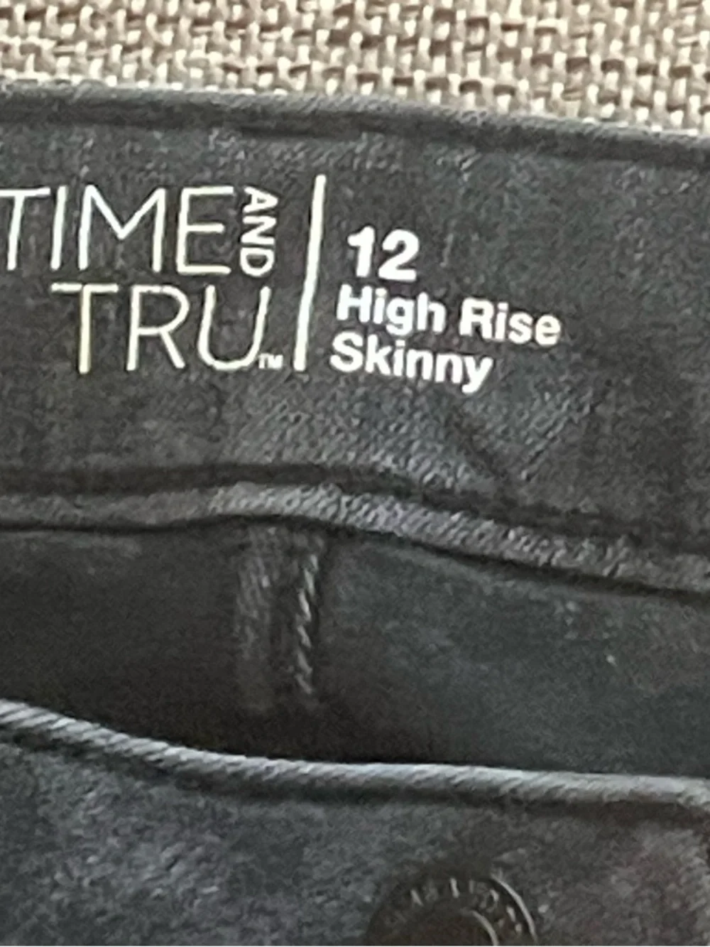 Time and Tru Black High-Rise Button-Fly Distressed Skinny Jeans - Picture 4 of 5